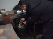 开展消防食品安全检查