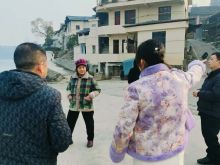新春返程不再难——洪江分公司下乡力推返程加班车长途服务