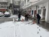 开展义务扫雪