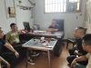 为进一步推动公交行业的共同发展，促进各公交公司之间的交流与合作，8月29日上午，飞达公司共交通有限责任公司荣幸地迎来了泸溪公交公司的参观交流团队。 本次参观了我司车辆维修保养基地及新能源充电站等。通过实地参观和讲解，深入的了解我司在车辆管理、维护及新能源应用等方面的具体实践入成果。 双方在公司会议室进行了座谈交流。我司领导详细介绍了我们的运营模式、新线路开发、安全管理及服务质量提升等方面的经验。同时，双方就如何提升公交服务水平、人才培养、成本控制、加强驾驶员培训及应对新能源转型等热点话题进行了深入探讨。 此次交流学习不仅增进了彼此之间的友谊，更为双方在未来的合作与发展中奠定了坚实的基础。我们期待在不久的将来，能与更多的行业同仁开展广泛的合作与交流，共同推动公交事业的发展与繁荣。