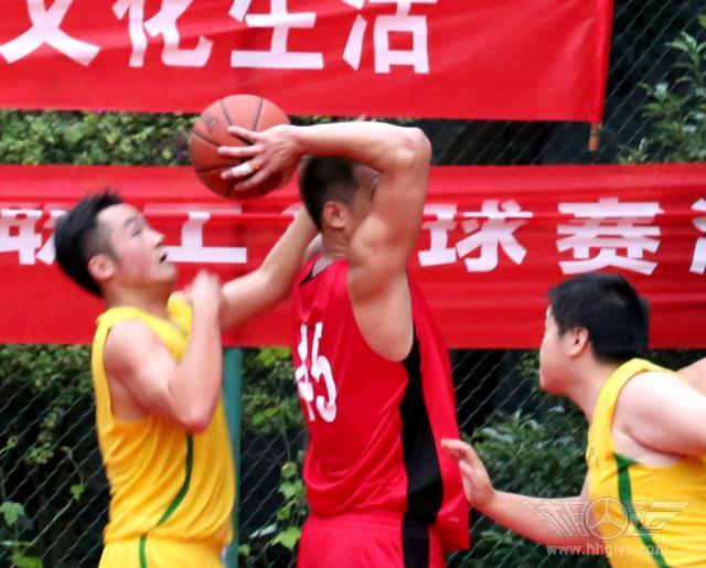 前后夹击