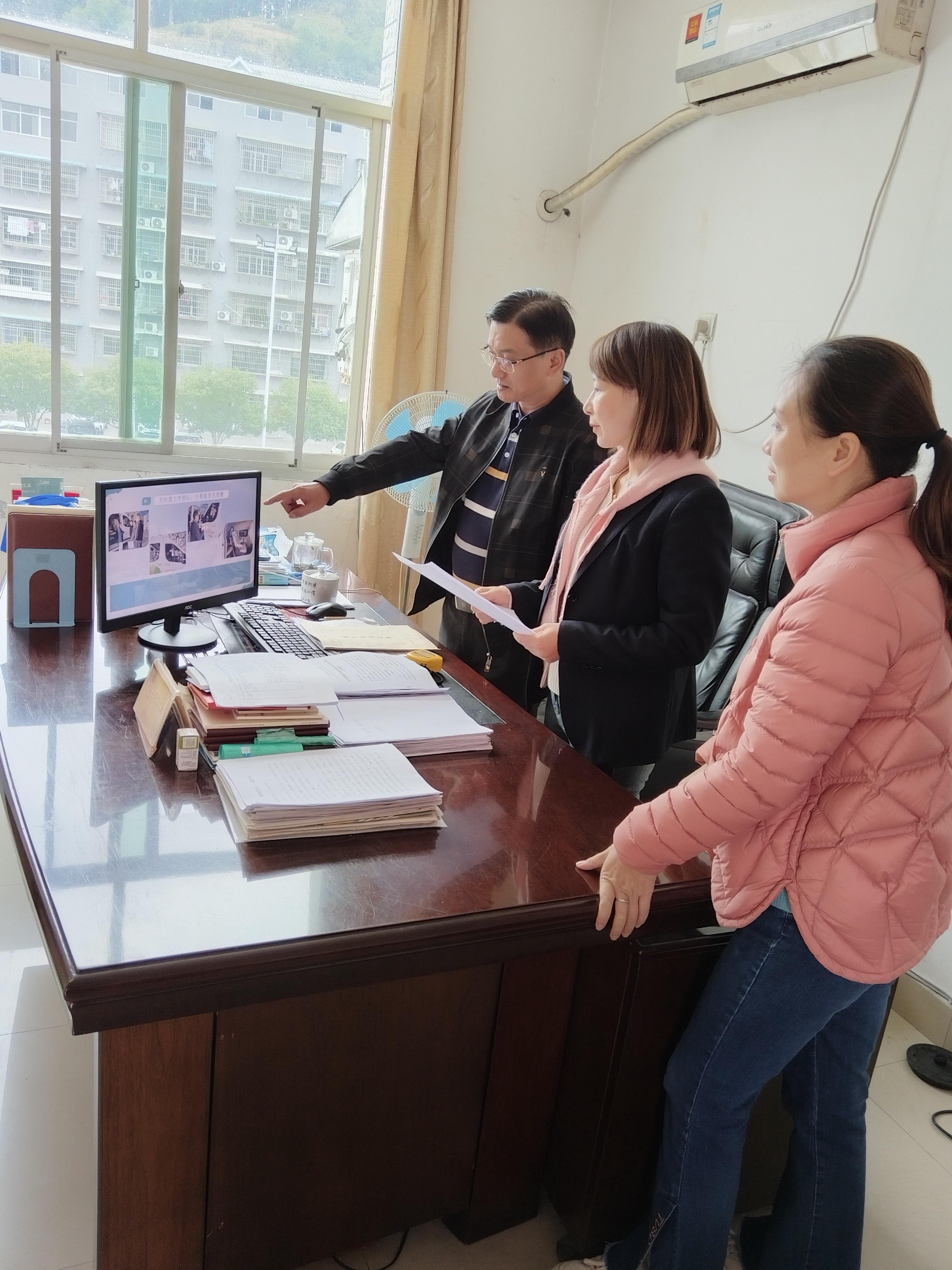 1761551111527888.jpg 演讲1.jpg