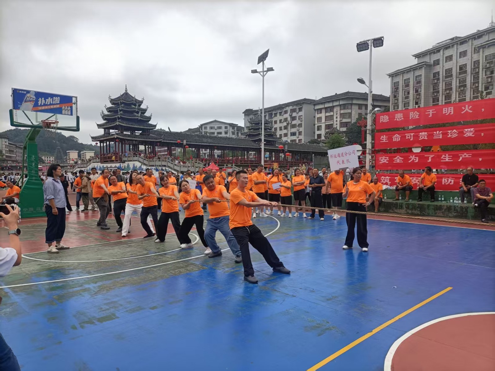 微信图片_20250929111043_18_54.jpg